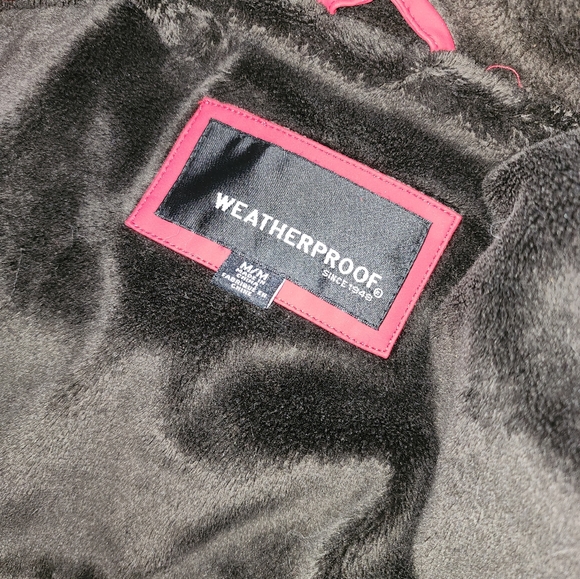 WEATHERPROOF Fall Windbreaker - Picture 3 of 3